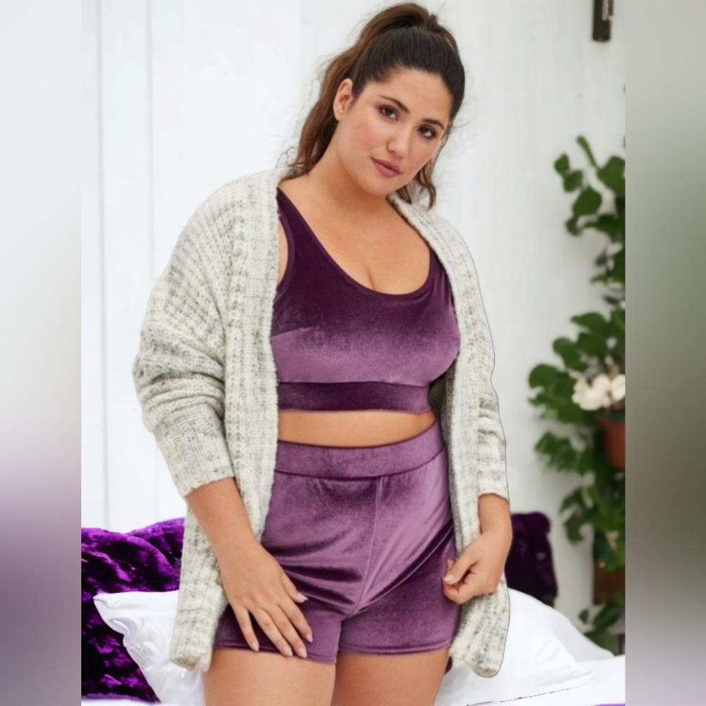 Torrid purple velvet  lounge - workout set NWT size 22/24 torrid size 3